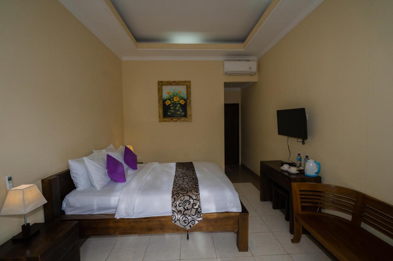 Mae Mae Beach House Batununggul ภายนอก รูปภาพ