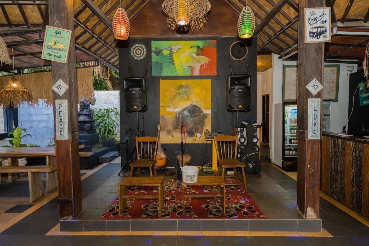 Mae Mae Beach House Batununggul ภายนอก รูปภาพ
